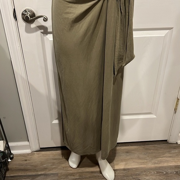 Massimo Dutti women’s tie front sleeveless kahki color maxi dress size Small - Picture 4 of 8